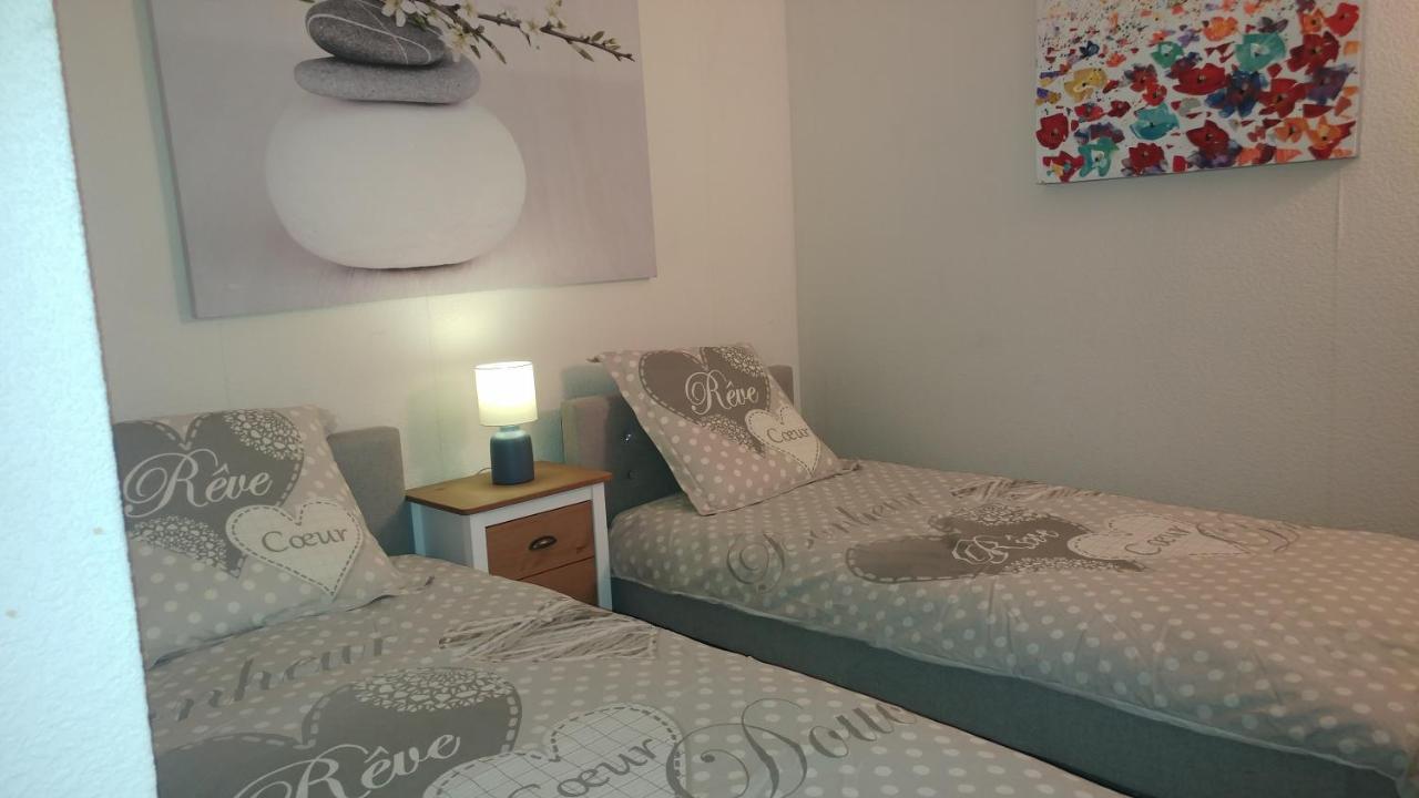 Agreable T3 Avec Jardin Et Parking Prive, A 350M Du Centre Ville Et Des Plages, Wifi, Remise Supplementaire De 10 Pourcent Pour Une Location A La Semaine Cavalaire-sur-Mer Buitenkant foto